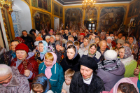 В канун праздника Входа Господня в Иерусалим (Недели ваий), митрополит Орловский и Болховский Антоний совершил всенощное бдение в Свято-Троицком храме Орла. 31 марта 2018 г.