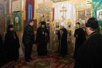  В канун дня памяти преподобного Сергия Радонежского митрополит Орловский и Болховский Антоний в сослужении епископа Ливенского и Малоархангельского Нектария совершил всенощное бдение в старинном восстанавливающемся Сергиевском храме с. Сергиевское Ливенского района. 7 октября 2018 г.