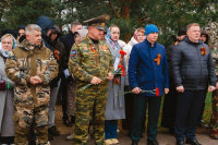 Председатель епархиального отдела по взаимодействию с Вооруженными силами протоиерей Сергий Гаврюшин приняд участие в памятной акции «Сад памяти». 27 апреля 2026 года, Орловской муниципальный округ