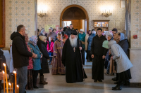 В Великий Четверток, Воспоминание Тайной Вечери, митрополит Орловский и Болховский Тихон возглавил Литургию святителя Василия Великого в храме Казанской иконы Божией Матери города Орла, 9 апреля 2026 года
