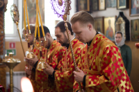 В Неделю 5-ю по Пасхе, о самаряныне, митрополит Орловский и Болховский Тихон совершил Божественную литургию в Воскресенском храме города Орла.10 мая 2026 года.