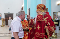 В канун дня памяти преподобного Феодосия, игумена Киево-Печерского, митрополит Орловский и Болховский Тихон возглавил всенощное бдение в храме Сретения Господня в поселке Вятский Посад. 15 мая 2026 года, Орловский муниципальный округ