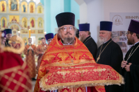 В день памяти преподобного Феодосия, игумена Киево-Печерского, в храме Сретения Господня поселка Вятский Посад совершена Божественная литургия, которую возглавили митрополит Орловский и Болховский Тихон и епископ Североморский и Умбский Тарасий. 16 мая 2026 года.