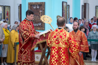 В день памяти преподобного Феодосия, игумена Киево-Печерского, в храме Сретения Господня поселка Вятский Посад совершена Божественная литургия, которую возглавили митрополит Орловский и Болховский Тихон и епископ Североморский и Умбский Тарасий. 16 мая 2026 года.