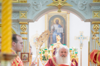 В день памяти преподобного Феодосия, игумена Киево-Печерского, в храме Сретения Господня поселка Вятский Посад совершена Божественная литургия, которую возглавили митрополит Орловский и Болховский Тихон и епископ Североморский и Умбский Тарасий. 16 мая 2026 года.