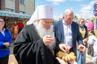 В Духовно-православном центре «Вятский Посад» Орловской области состоялось торжественное открытие памятника схиархимандриту Илию (Ноздрину), 16 мая 2026 года. В Духовно-православном центре «Вятский Посад» Орловской области состоялось торжественное открытие памятника схиархимандриту Илию (Ноздрину), 16 мая 2026 года.