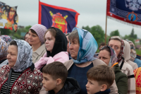 В городе Мценске состоялась Божественная литургия под открытым небом: на месте разрушенного богоборцами Никольского собора на Соборной горе.