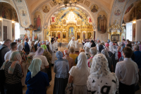 В канун праздника Вознесения Господня, дня памяти Апостола и евангелиста Иоанна Богослова, митрополит Орловский и Болховский Тихон совершил всенощное бдение в Богоявленском соборе города Орла. 20 мая 2026 года.