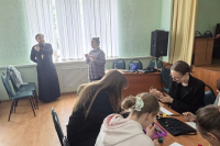 В техникуме Сферы услуг прошли беседа и мастер-класс, посвящённые Дню славянской письменности и культуры. Мероприятие было организовано с целью познакомить студентов с историей родного языка, духовными истоками письменной традиции и культурным наследием славянских народов.26 мая 2026 года, г.Орел В техникуме Сферы услуг прошли беседа и мастер-класс, посвящённые Дню славянской письменности и культуры. Мероприятие было организовано с целью познакомить студентов с историей родного языка, духовными истоками письменной традиции и культурным наследием славянских народов.26 мая 2026 года, г.Орел
