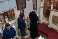 В храме святого Александра Невского освятили шевроны для десантников В храме святого Александра Невского освятили шевроны для десантников
