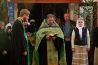 В канун Дня Святой Троицы, Пятидесятницы, дня памяти преподобного Макария Алтайского, митрополит Орловский и Болховский Тихон возглавил всенощное бдение с литией в Троицком Рождества Богородицы Оптине женском монастыре города Болхова. 30 мая 2026 года. В канун Дня Святой Троицы, Пятидесятницы, дня памяти преподобного Макария Алтайского, митрополит Орловский и Болховский Тихон возглавил всенощное бдение с литией в Троицком Рождества Богородицы Оптине женском монастыре города Болхова. 30 мая 2026 года.