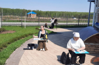 Брянские студенты посетили храмовый комплекс в подсобном хозяйстве «Орловский Колос»