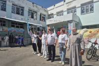 Благочинный Троснянско-Кромского округа благословил юношеский велопробег «Навстречу Победе»