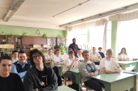 Настоятель Покровского храма пообщался со старшими школьниками и студентами