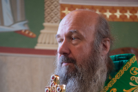 В Седмицу 1-ю по Пятидесятнице (сплошную), в день Святого Духа, в день памяти благоверного великого князя Димитрия Донского и великой княгини Евдокии, в инокинях Евфросинии, митрополит Орловский и Болховский Тихон совершил Божественную Литургию в Свято-Троицком храме поселка Шахово Кромского района Орловской области. 1 июня 2026 года. В Седмицу 1-ю по Пятидесятнице (сплошную), в день Святого Духа, в день памяти благоверного великого князя Димитрия Донского и великой княгини Евдокии, в инокинях Евфросинии, митрополит Орловский и Болховский Тихон совершил Божественную Литургию в Свято-Троицком храме поселка Шахово Кромского района Орловской области. 1 июня 2026 года.