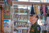 В Седмицу 1-ю по Пятидесятнице (сплошную), в день Святого Духа, в день памяти благоверного великого князя Димитрия Донского и великой княгини Евдокии, в инокинях Евфросинии, митрополит Орловский и Болховский Тихон совершил Божественную Литургию в Свято-Троицком храме поселка Шахово Кромского района Орловской области. 1 июня 2026 года. В Седмицу 1-ю по Пятидесятнице (сплошную), в день Святого Духа, в день памяти благоверного великого князя Димитрия Донского и великой княгини Евдокии, в инокинях Евфросинии, митрополит Орловский и Болховский Тихон совершил Божественную Литургию в Свято-Троицком храме поселка Шахово Кромского района Орловской области. 1 июня 2026 года.