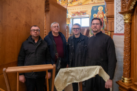 В Седмицу 1-ю по Пятидесятнице (сплошную), в день Святого Духа, в день памяти благоверного великого князя Димитрия Донского и великой княгини Евдокии, в инокинях Евфросинии, митрополит Орловский и Болховский Тихон совершил Божественную Литургию в Свято-Троицком храме поселка Шахово Кромского района Орловской области. 1 июня 2026 года. В Седмицу 1-ю по Пятидесятнице (сплошную), в день Святого Духа, в день памяти благоверного великого князя Димитрия Донского и великой княгини Евдокии, в инокинях Евфросинии, митрополит Орловский и Болховский Тихон совершил Божественную Литургию в Свято-Троицком храме поселка Шахово Кромского района Орловской области. 1 июня 2026 года.