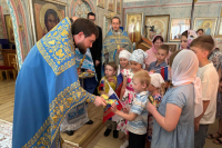 Секретарь епархии иерей Димитрий Никулин совершил Божественную литургию в храме иконы Божией Матери «Знамение» Курская-Коренная Секретарь епархии иерей Димитрий Никулин совершил Божественную литургию в храме иконы Божией Матери «Знамение» Курская-Коренная