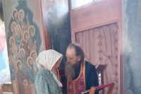 Юные воспитанники социального учреждения посетили Свято-Троицкий храм Юные воспитанники социального учреждения посетили Свято-Троицкий храм