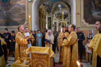 В день памяти святого великомученика Феодора Стратилата, Небесного покровителя сотрудников Федеральной службы судебных приставов, митрополит Орловский и Болховский Тихон возглавил торжественный молебен в Ахтырском кафедральном соборе города Орла, 21 июня 2026 года. В день памяти святого великомученика Феодора Стратилата, Небесного покровителя сотрудников Федеральной службы судебных приставов, митрополит Орловский и Болховский Тихон возглавил торжественный молебен в Ахтырском кафедральном соборе города Орла, 21 июня 2026 года.
