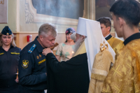 В день памяти святого великомученика Феодора Стратилата, Небесного покровителя сотрудников Федеральной службы судебных приставов, митрополит Орловский и Болховский Тихон возглавил торжественный молебен в Ахтырском кафедральном соборе города Орла, 21 июня 2026 года. В день памяти святого великомученика Феодора Стратилата, Небесного покровителя сотрудников Федеральной службы судебных приставов, митрополит Орловский и Болховский Тихон возглавил торжественный молебен в Ахтырском кафедральном соборе города Орла, 21 июня 2026 года.