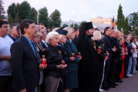 В День памяти и скорби, в 4 часа утра у подножия стелы «Орел — город воинской славы» на бульваре Победы состоялась традиционная патриотическая акция «Свеча памяти», посвященная 85-й годовщине начала Великой Отечественной войны. 22июня 2026 года, г.Орел