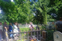 Приходская община Воскресенского храма побывала на экскурсии по Афанасьевскому кладбищу Приходская община Воскресенского храма побывала на экскурсии по Афанасьевскому кладбищу