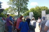 Приходская община Воскресенского храма побывала на экскурсии по Афанасьевскому кладбищу Приходская община Воскресенского храма побывала на экскурсии по Афанасьевскому кладбищу