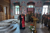 В День памяти и скорби Свято-Троицкий храм посетили военнослужащие В День памяти и скорби Свято-Троицкий храм посетили военнослужащие