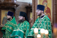 В Седмицу 5-ую по Пятидесятнице, в день памяти преподобного Тихона Медынского, калужского чудотворца, преподобного Тихона Лу́ховского, Костромского, чудотворца, преподобного Моисея Оптинского, перенесение мощей святителя Феофана, Затворника Вышенского, митрополит Орловский и Болховский Тихон возглавил Божественную литургию в Свято-Успенском мужском монастыре города Орла. 29 июня 2026 года