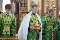 В Седмицу 5-ую по Пятидесятнице, в день памяти преподобного Тихона Медынского, калужского чудотворца, преподобного Тихона Лу́ховского, Костромского, чудотворца, преподобного Моисея Оптинского, перенесение мощей святителя Феофана, Затворника Вышенского, митрополит Орловский и Болховский Тихон возглавил Божественную литургию в Свято-Успенском мужском монастыре города Орла. 29 июня 2026 года