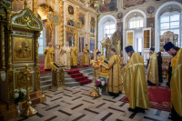 В канун Недели 1-й по Пятидесятнице, Всех святых, и Заговенья на Петров пост, митрополит Орловский и Болховский Тихон возглавил всенощное бдение в главном храме Орловской епархии — Ахтырском кафедральном соборе города Орла. 6 июня 2026 года В канун Недели 1-й по Пятидесятнице, Всех святых, и Заговенья на Петров пост, митрополит Орловский и Болховский Тихон возглавил всенощное бдение в главном храме Орловской епархии — Ахтырском кафедральном соборе города Орла. 6 июня 2026 года