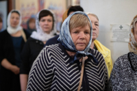 В день памяти Тихвинской иконы Божией Матери митрополит Орловский и Болховский Тихон возглавил Божественную литургию в Троицком Рождества Богородицы Оптине женском монастыре города Болхова. 9 июля 2026 г.