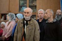 В день памяти Тихвинской иконы Божией Матери митрополит Орловский и Болховский Тихон возглавил Божественную литургию в Троицком Рождества Богородицы Оптине женском монастыре города Болхова. 9 июля 2026 г.