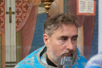 В день памяти Тихвинской иконы Божией Матери митрополит Орловский и Болховский Тихон возглавил Божественную литургию в Троицком Рождества Богородицы Оптине женском монастыре города Болхова. 9 июля 2026 г.