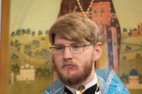 В день памяти Тихвинской иконы Божией Матери митрополит Орловский и Болховский Тихон возглавил Божественную литургию в Троицком Рождества Богородицы Оптине женском монастыре города Болхова. 9 июля 2026 г.