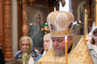 В канун дня святых, славных и всехвальных первоверховных апостолов Петра и Павла, митрополит Орловский и Болховский Тихон совершил всенощное бдение в храме Иверской иконы Божией Матери города Орла. 11 июля 2026 г. В канун дня святых, славных и всехвальных первоверховных апостолов Петра и Павла, митрополит Орловский и Болховский Тихон совершил всенощное бдение в храме Иверской иконы Божией Матери города Орла. 11 июля 2026 г.