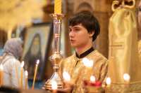 В канун дня святых, славных и всехвальных первоверховных апостолов Петра и Павла, митрополит Орловский и Болховский Тихон совершил всенощное бдение в храме Иверской иконы Божией Матери города Орла. 11 июля 2026 г. В канун дня святых, славных и всехвальных первоверховных апостолов Петра и Павла, митрополит Орловский и Болховский Тихон совершил всенощное бдение в храме Иверской иконы Божией Матери города Орла. 11 июля 2026 г.