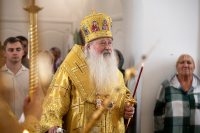 Вечером, 12 июля, в канун Собора святых славных и всехвальных 12-ти апостолов, митрополит Орловский и Болховский Тихон совершил всенощное бдение в храме Двенадцати Апостолов в Вятском Посаде. 12 июля 2026 г. Вечером, 12 июля, в канун Собора святых славных и всехвальных 12-ти апостолов, митрополит Орловский и Болховский Тихон совершил всенощное бдение в храме Двенадцати Апостолов в Вятском Посаде. 12 июля 2026 г.