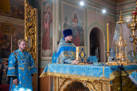 В день празднования Ахтырской иконы Божией Матери, митрополит Орловский и Болховский Тихон возглавил Божественную литургию в Ахтырском кафедральном соборе города Орла. 15 июля 2026 г. В день празднования Ахтырской иконы Божией Матери, митрополит Орловский и Болховский Тихон возглавил Божественную литургию в Ахтырском кафедральном соборе города Орла. 15 июля 2026 г.