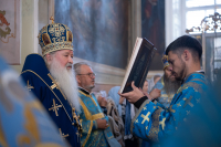 В день празднования Ахтырской иконы Божией Матери, митрополит Орловский и Болховский Тихон возглавил Божественную литургию в Ахтырском кафедральном соборе города Орла. 15 июля 2026 г. В день празднования Ахтырской иконы Божией Матери, митрополит Орловский и Болховский Тихон возглавил Божественную литургию в Ахтырском кафедральном соборе города Орла. 15 июля 2026 г.