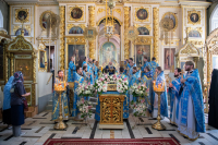 В день празднования Ахтырской иконы Божией Матери, митрополит Орловский и Болховский Тихон возглавил Божественную литургию в Ахтырском кафедральном соборе города Орла. 15 июля 2026 г. В день празднования Ахтырской иконы Божией Матери, митрополит Орловский и Болховский Тихон возглавил Божественную литургию в Ахтырском кафедральном соборе города Орла. 15 июля 2026 г.