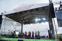 В селе Отрадинское Мценского района состоялось празднование Дня Русского поля, ставшее центральным событием Аграрной недели Орловской области. В мероприятии принял участие митрополит Орловский и Болховский Тихон. 4 июля 2026 года. В селе Отрадинское Мценского района состоялось празднование Дня Русского поля, ставшее центральным событием Аграрной недели Орловской области. В мероприятии принял участие митрополит Орловский и Болховский Тихон. 4 июля 2026 года.