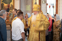 В канун Недели 5-й по Пятидесятнице, митрополит Орловский и Болховский Тихон совершил всенощное бдение в храме Казанской иконы Божией Матери города Орла. 4 июля 2026 года.