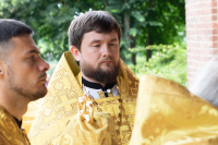 В Неделю 5-ю по Пятидесятнице, день памяти священномученика Евсевия, епископа Самосатского, митрополит Орловский и Болховский Тихон совершил чин великого освящения храма Покрова Пресвятой Богородицы в селе Клейменово Орловского муниципального округа, после чего возглавил Божественную литургию в новоосвященном храме. 5 июля 2026 года В Неделю 5-ю по Пятидесятнице, день памяти священномученика Евсевия, епископа Самосатского, митрополит Орловский и Болховский Тихон совершил чин великого освящения храма Покрова Пресвятой Богородицы в селе Клейменово Орловского муниципального округа, после чего возглавил Божественную литургию в новоосвященном храме. 5 июля 2026 года