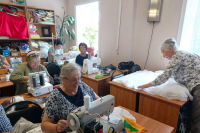 Волонтерское подразделение «Стерильность — фронту!» Свято-Троицкого прихода продолжает активную благотворительную деятельность Волонтерское подразделение «Стерильность — фронту!» Свято-Троицкого прихода продолжает активную благотворительную деятельность