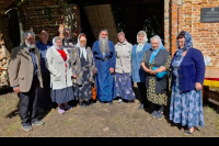 В день празднования памяти святого мученика Иоанна Воина в руинированном храме деревни Гладкое была совершена Божественная Литургия.12 августа 2026 года, Мценский район