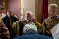 В день праздника Изнесения Честных Древ Животворящего Креста Господня и Всемилостивому Спасу и Пресвятой Богородице, митрополит Орловский и Болховский Тихон возглавил Божественную литургию в Свято-Троицком храме города Орла. 14 августа 2026 года В день праздника Изнесения Честных Древ Животворящего Креста Господня и Всемилостивому Спасу и Пресвятой Богородице, митрополит Орловский и Болховский Тихон возглавил Божественную литургию в Свято-Троицком храме города Орла. 14 августа 2026 года