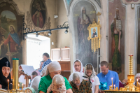 В день праздника Изнесения Честных Древ Животворящего Креста Господня и Всемилостивому Спасу и Пресвятой Богородице, митрополит Орловский и Болховский Тихон возглавил Божественную литургию в Свято-Троицком храме города Орла. 14 августа 2026 года В день праздника Изнесения Честных Древ Животворящего Креста Господня и Всемилостивому Спасу и Пресвятой Богородице, митрополит Орловский и Болховский Тихон возглавил Божественную литургию в Свято-Троицком храме города Орла. 14 августа 2026 года