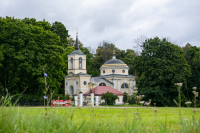 В праздник Преображения Господа Бога и Спаса нашего Иисуса Христа, митрополит Орловский и Болховский Тихон возглавил Божественную литургию и престольные торжества в старинном Спасо-Преображенском храме села Спасское-Лутовиново — родового имения великого русского писателя Ивана Сергеевича Тургенева. 19 августа 2026 года, Мценский район. В праздник Преображения Господа Бога и Спаса нашего Иисуса Христа, митрополит Орловский и Болховский Тихон возглавил Божественную литургию и престольные торжества в старинном Спасо-Преображенском храме села Спасское-Лутовиново — родового имения великого русского писателя Ивана Сергеевича Тургенева. 19 августа 2026 года, Мценский район.